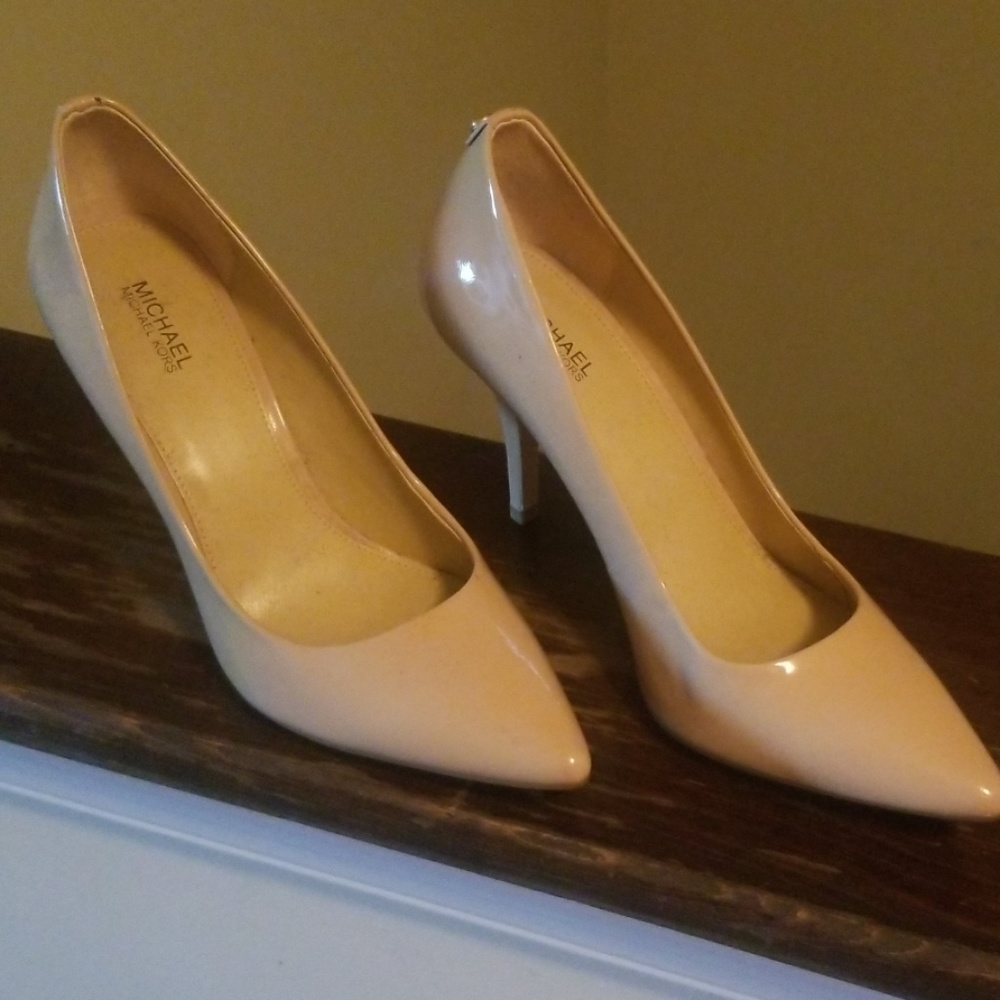 Michael Kors Pumps